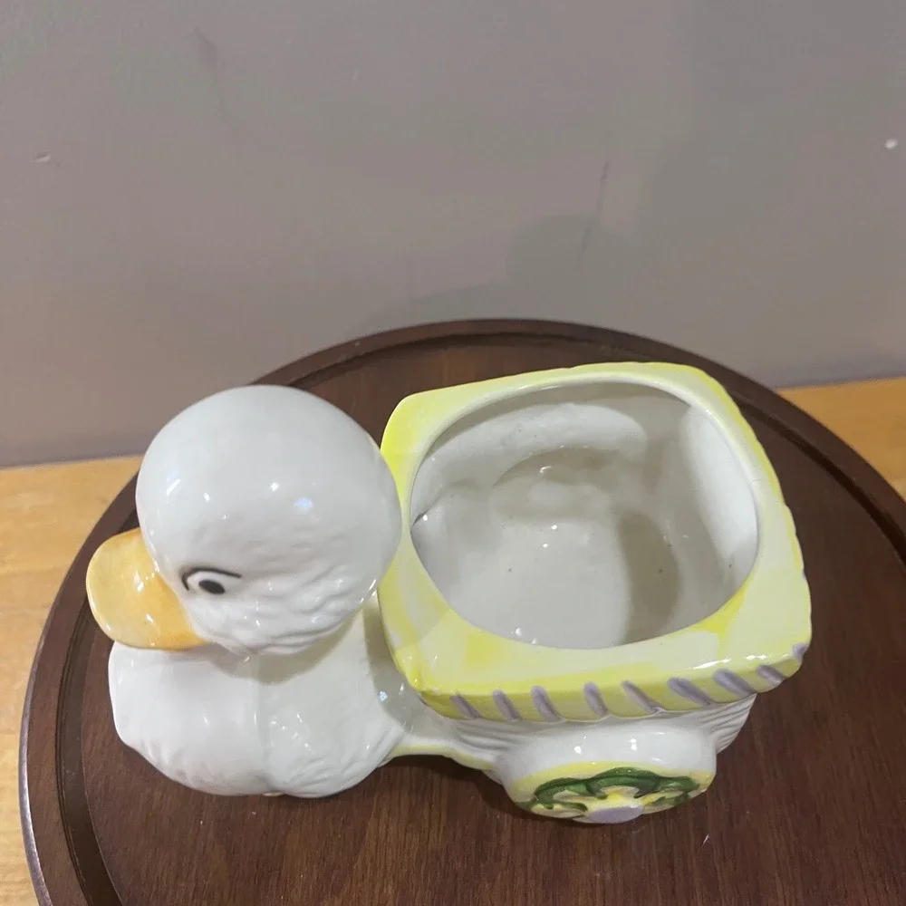 Vtg Ceramic Duck Pulling Cart Planter Kitsch Nursery Decor White Yellow 6.5in